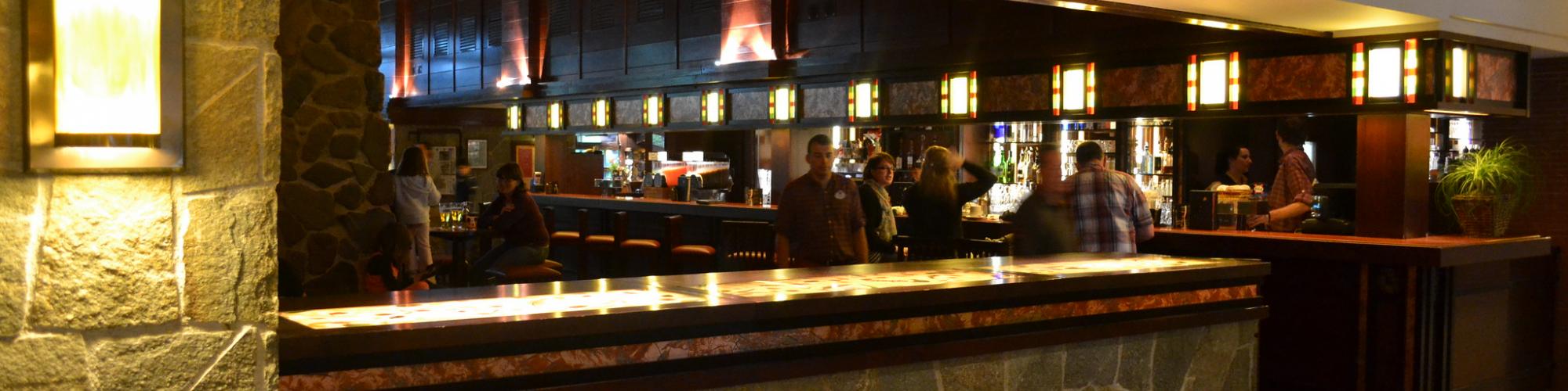Redwood Bar and Lounge